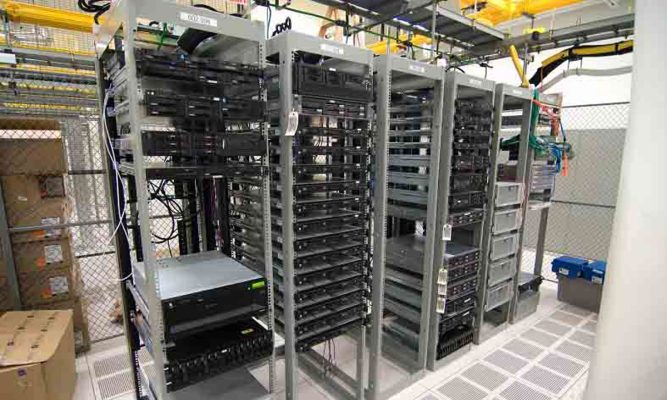 Bộ lưu điện UPS cho tủ rack