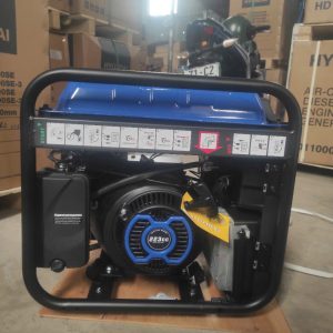 Máy phát điện 4KW chạy xăng HYUNDAI HY4000I