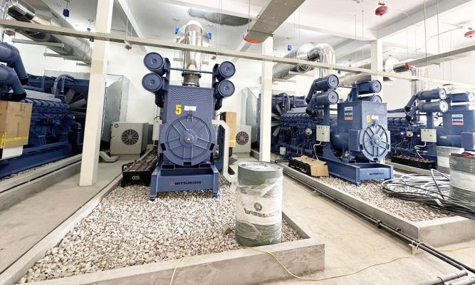 Máy phát điện công nghiệp chính hãng